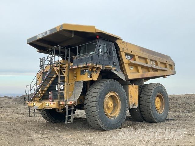 CAT 785D Articulated Haulers
