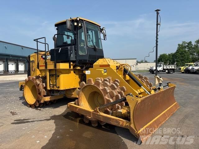 CAT 815K Soil compactors