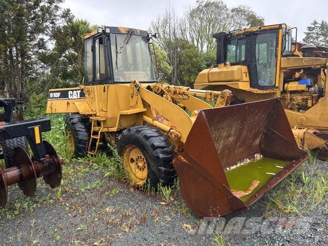 CAT 910F Wheel loaders