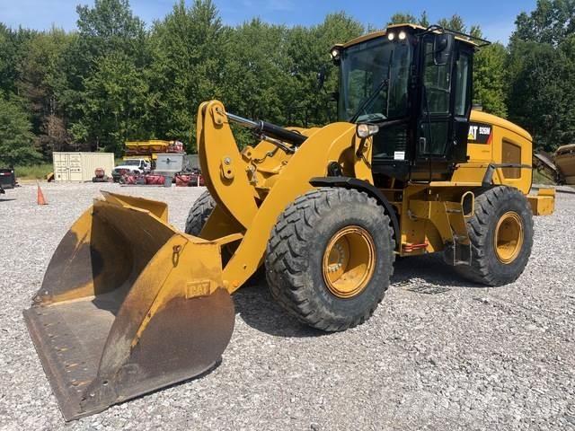 CAT 926M Wheel loaders