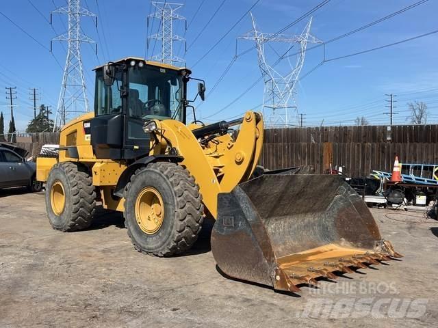 CAT 938M Wheel loaders