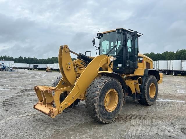 CAT 938M Wheel loaders