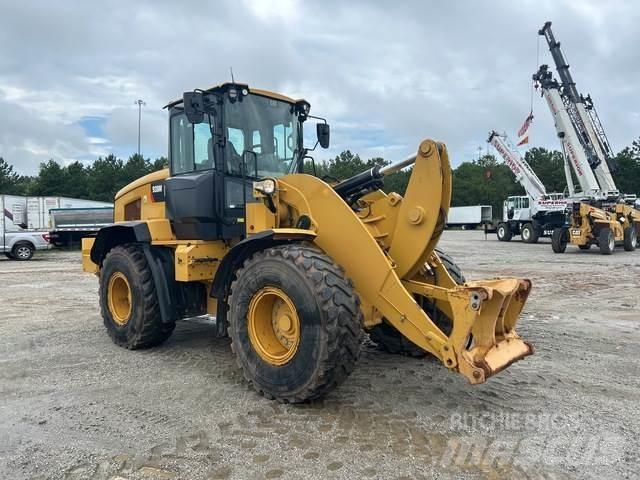CAT 938M Wheel loaders