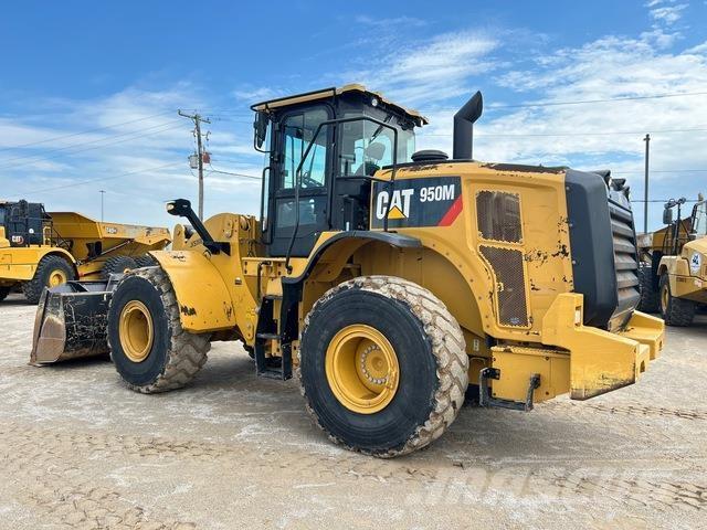 CAT 950M Wheel loaders