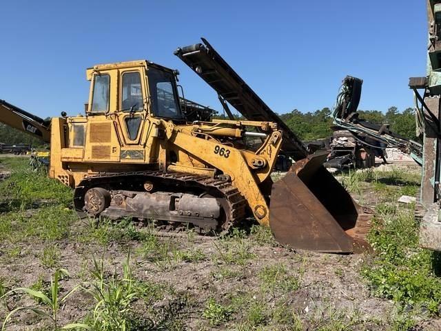 CAT 963 Crawler loaders