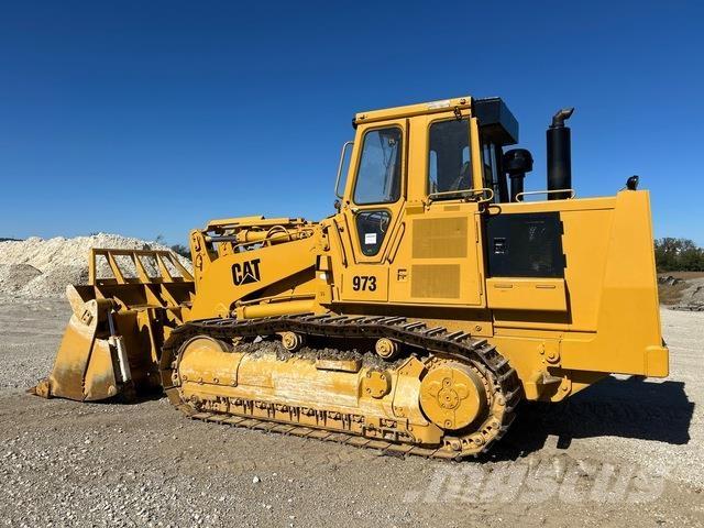 CAT 973 Crawler loaders