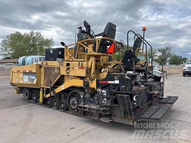 CAT AP1055D Asphalt pavers