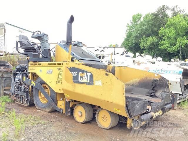CAT AP600F Asphalt pavers