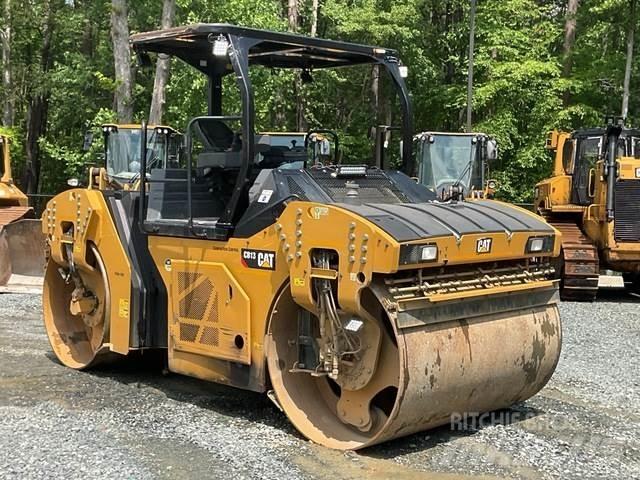 CAT CB13 Twin drum rollers