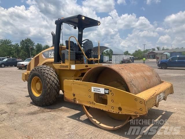 CAT CS56 Single drum rollers
