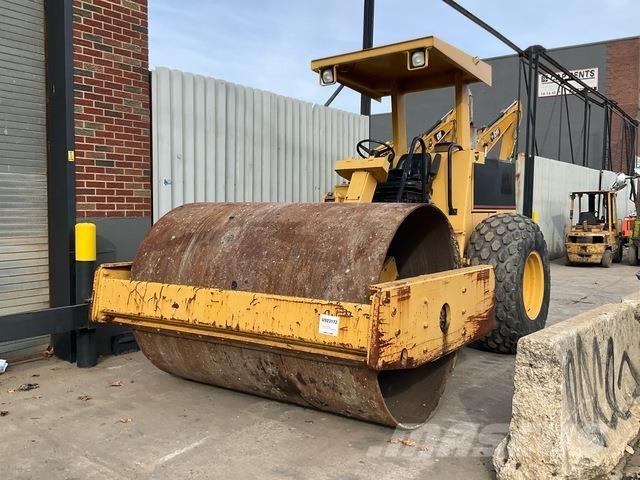 CAT CS563 Single drum rollers