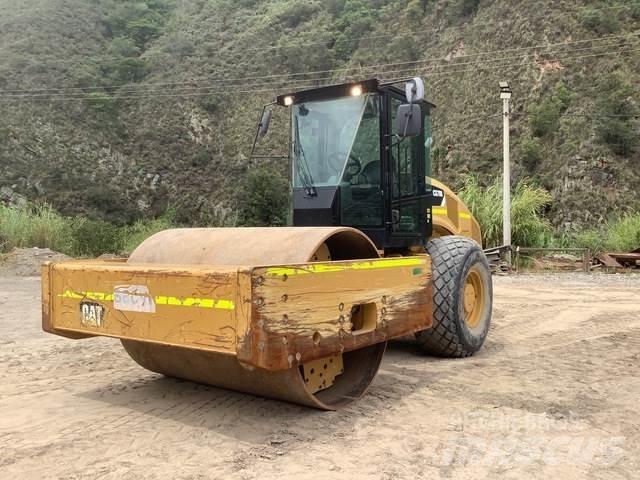CAT CS78B Single drum rollers