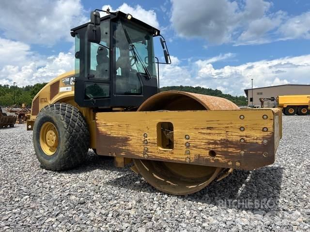 CAT CS78B Single drum rollers
