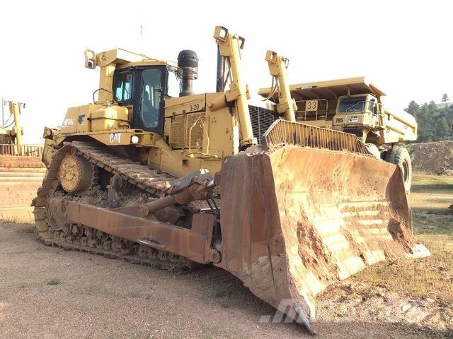CAT D10R Crawler dozers