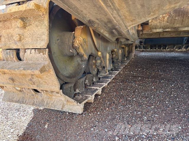 CAT D10T Crawler dozers