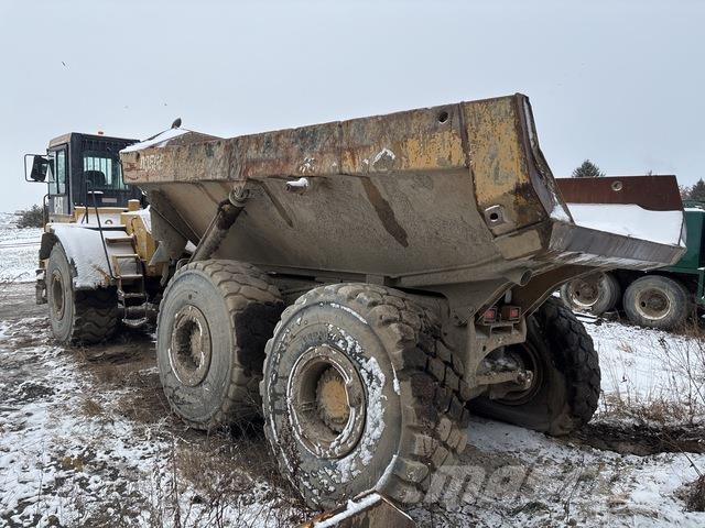 CAT D300E II Articulated Haulers