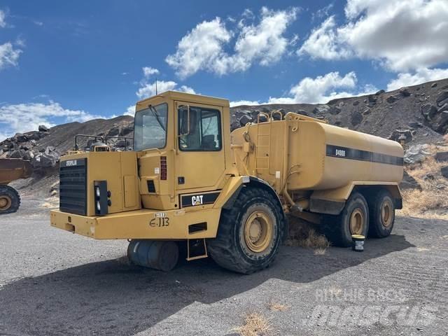 CAT D400D Water bowser