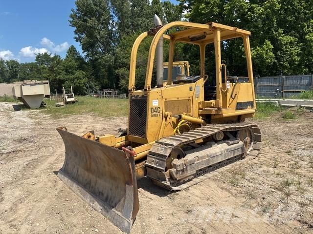 CAT D4C Crawler dozers