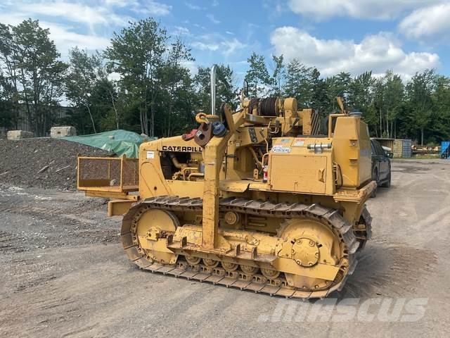 CAT D4E 20 Pipelayer dozers
