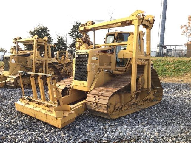CAT D6N Pipelayer dozers
