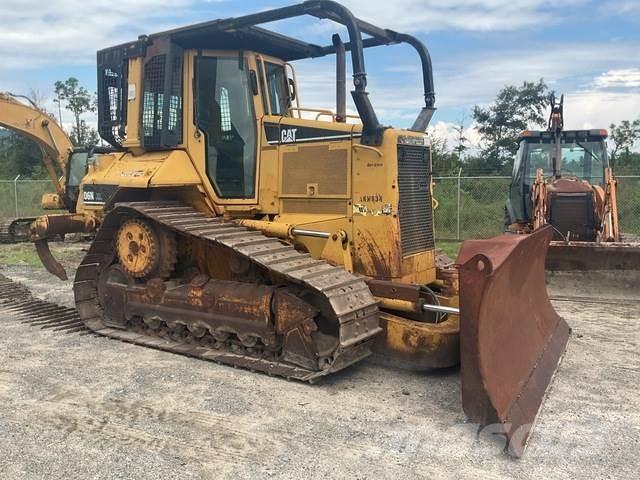 CAT D6N XL Crawler dozers