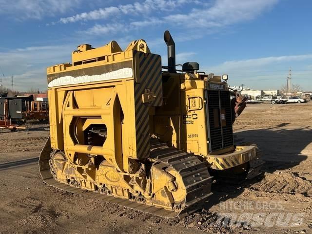 CAT D6T LGP Pipelayer dozers