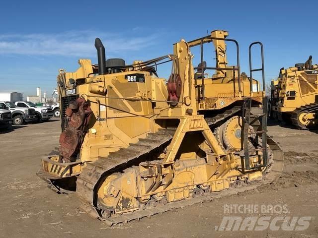 CAT D6T LGP Pipelayer dozers
