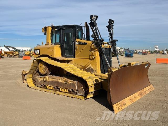 CAT D6T LGP Crawler dozers