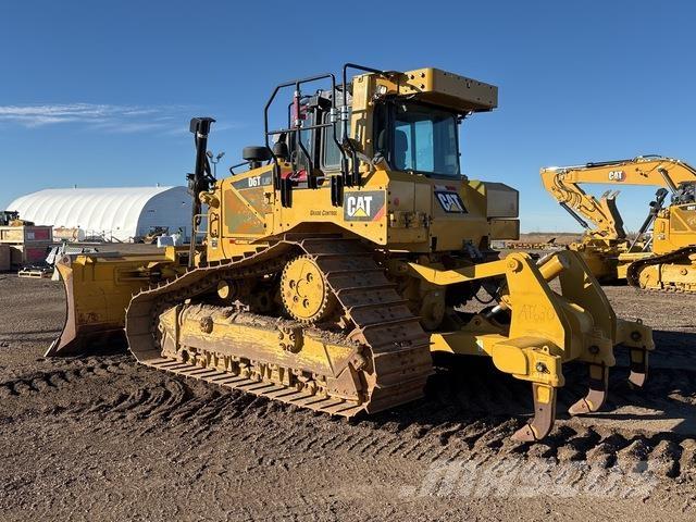 CAT D6T LGP Crawler dozers
