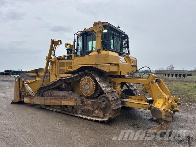 CAT D6T XL Crawler dozers