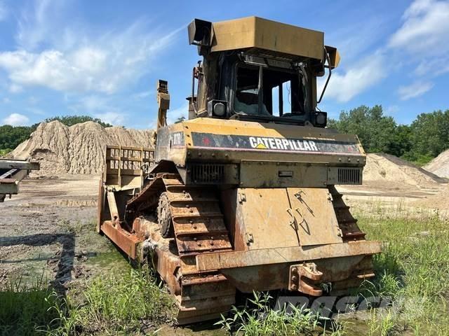 CAT D7R Crawler dozers