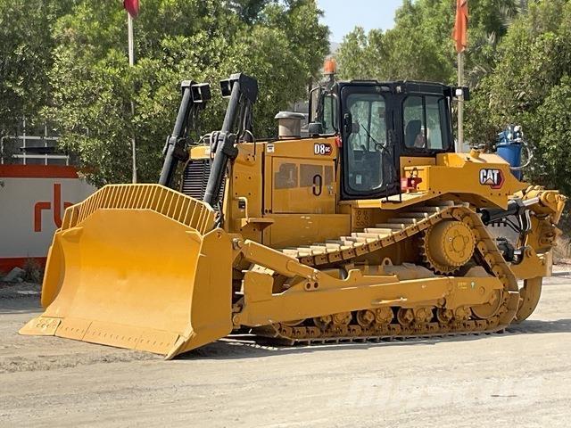 CAT D8GC Crawler dozers