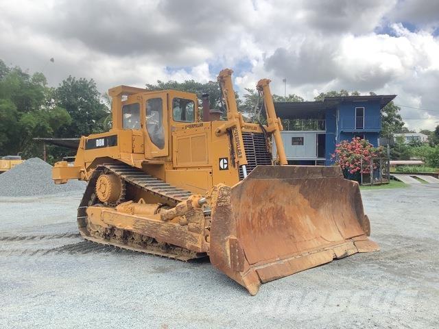 CAT D8N Crawler dozers