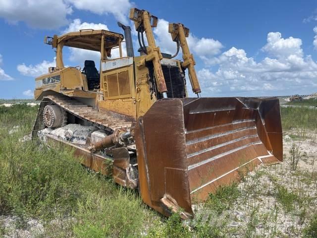 CAT D8R Crawler dozers