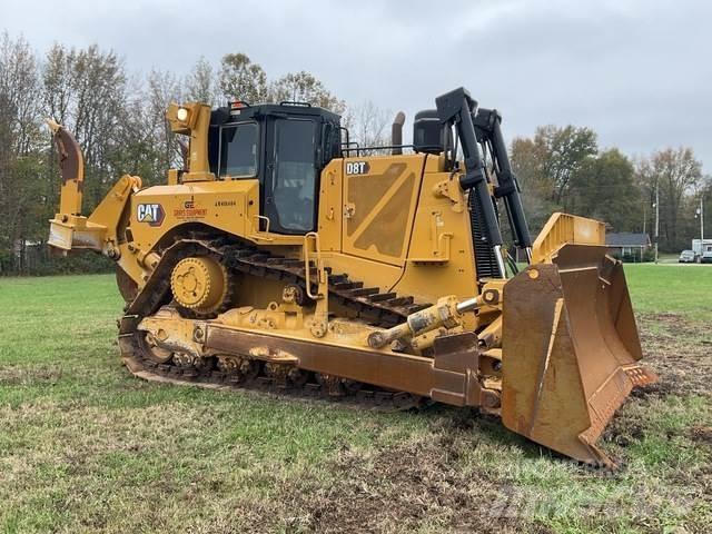 CAT D8T Crawler dozers
