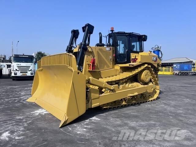 CAT D8T Crawler dozers