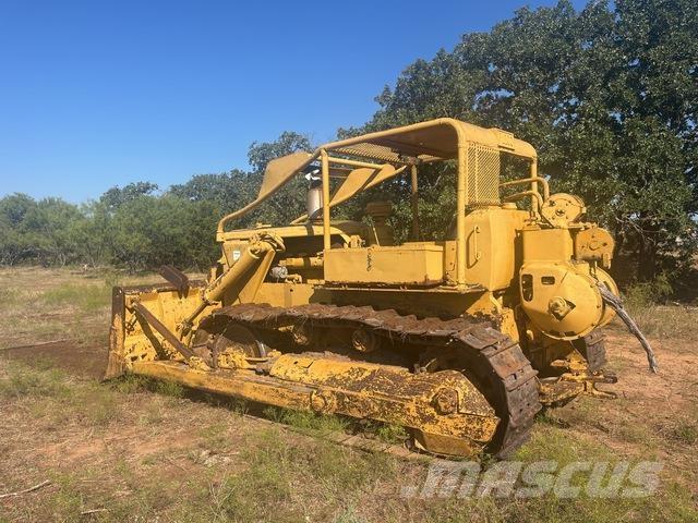 CAT D9G Crawler dozers