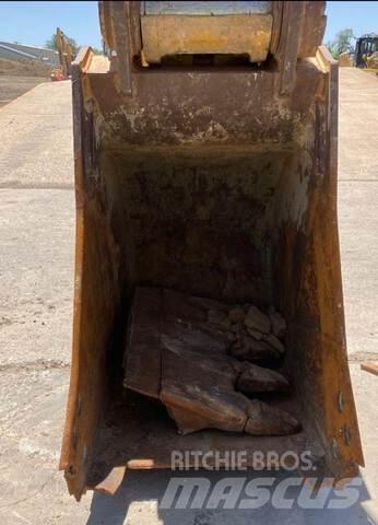 CAT DB 36 GD Buckets