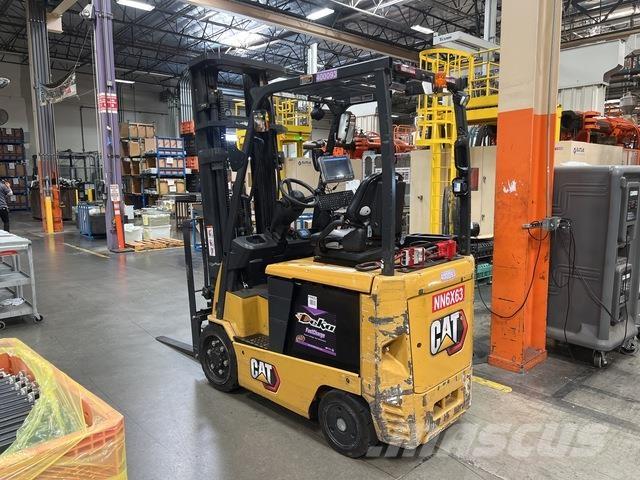 CAT EC25N Electric forklift trucks