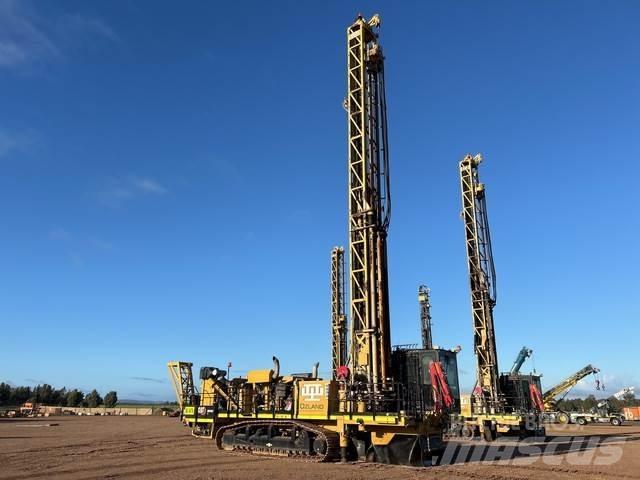 CAT MD6250 Surface drill rigs