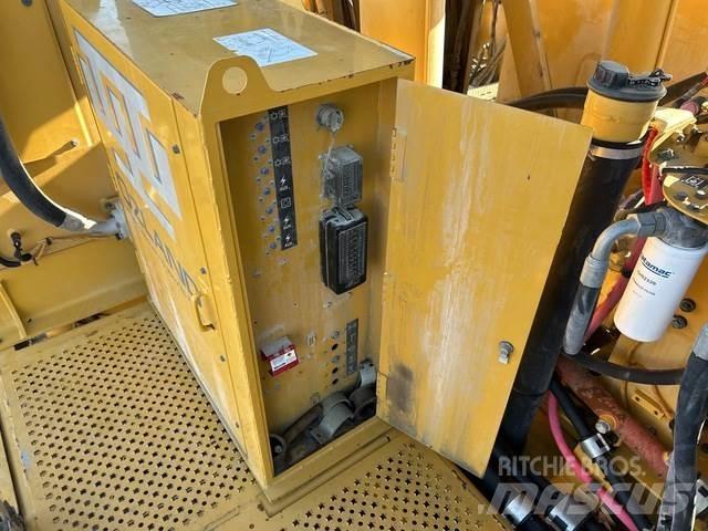 CAT MD6250 Surface drill rigs