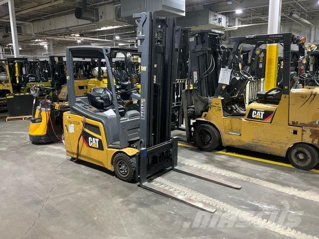 CAT MH 2ET3000 Electric forklift trucks