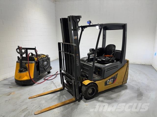 CAT MH 2ET3500 Electric forklift trucks