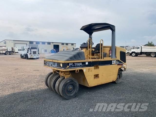 CAT PS-200B Pneumatic tired rollers