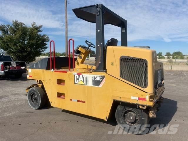 CAT PS150C Pneumatic tired rollers