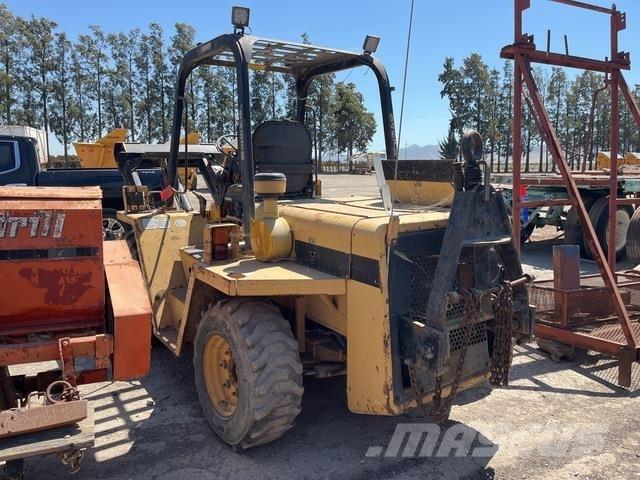 CAT R50 Rough terrain truck