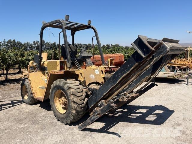 CAT R50 Rough terrain truck