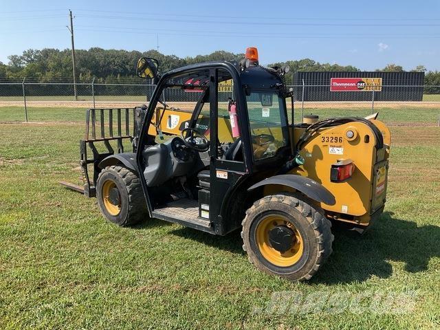 CAT TH255C Telescopic handlers