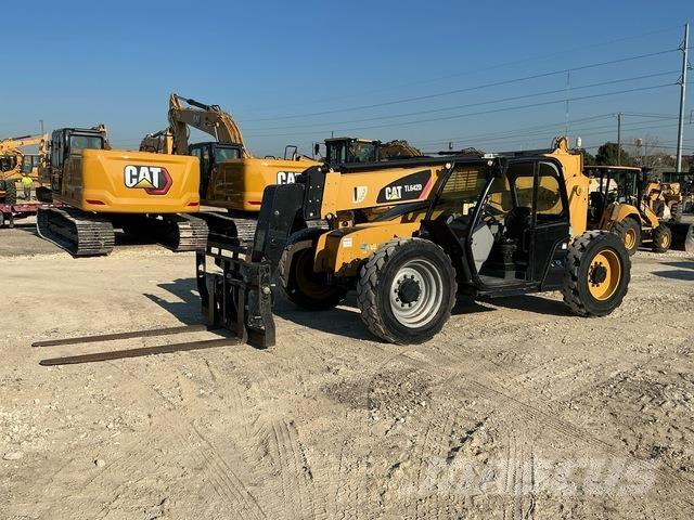 CAT TL642D Telescopic handlers
