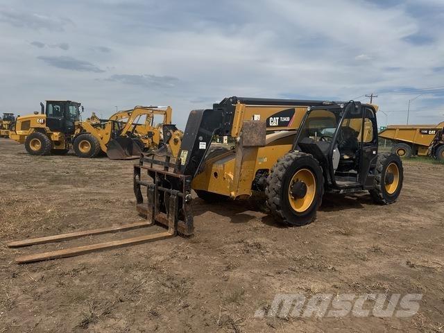 CAT TL943 Telescopic handlers